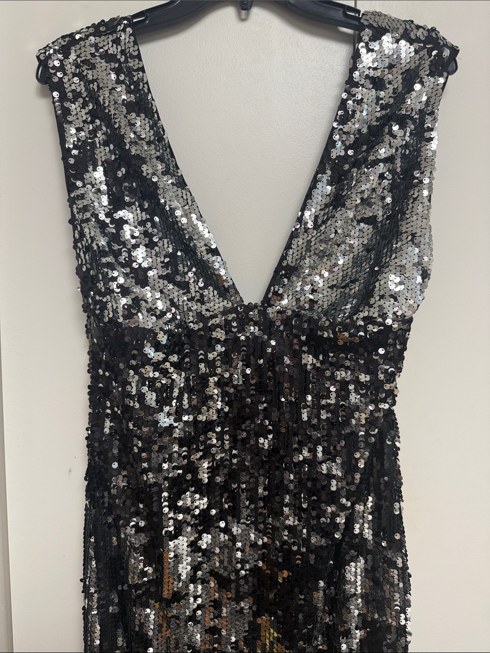 NWT | Rachel Zoe Silver and Black Long Sleeve Venus Gown Size 6 & 8 - Picture 5 of 8